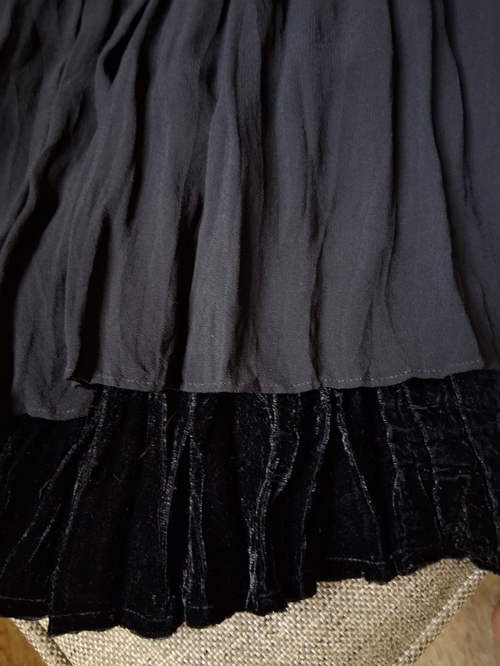 Alberto Makali Black Bandage Drop Waist Pleated Midi Skirt - Size 6 - Picture 5 of 7